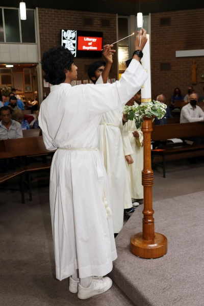 2022 04 16 Easter Vigil 276